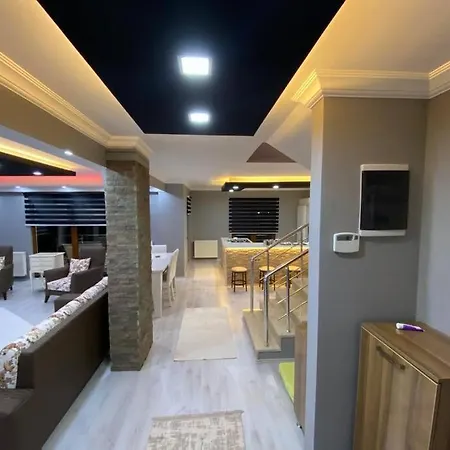 Super Luxury Dublex House Hotel